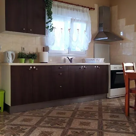 Διαμέρισμα Dimitris House Καλογριά